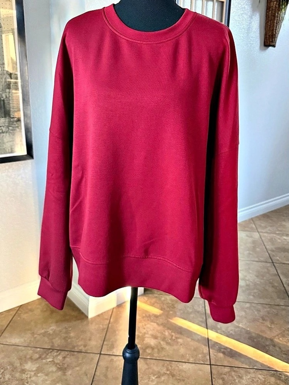 PrettyGarden Red Crewneck Sweatshirt Size XL Like New